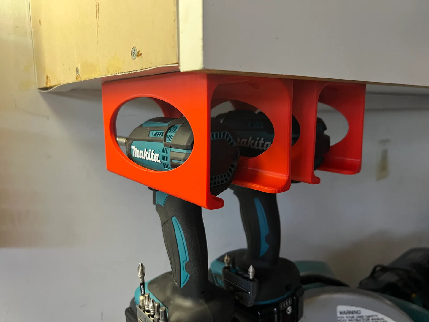 3d PRINTED Universal cordless Drill Holder/Mount